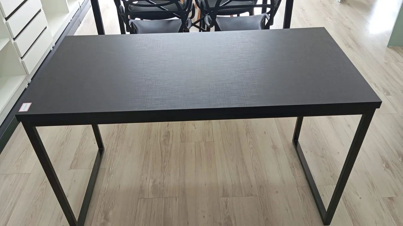 Mesa de Escritório Preta - Foto 2
