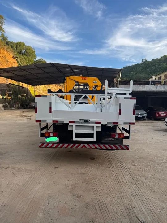 Caminhão Mercedes-Benz Atego 1719 - Excelente estado - Foto 2