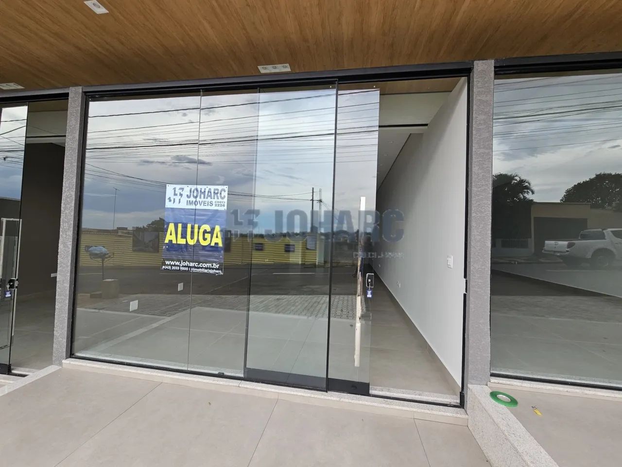 Sala comercial para alugar por R$ 1800.00, 45.00 m2 - CENTRO - APUCARANA/PR - Foto 2