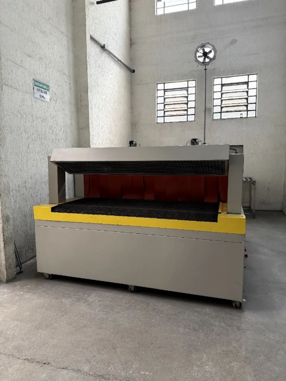 Maquina Túnel de encolhimento Shrink PE - Foto 2