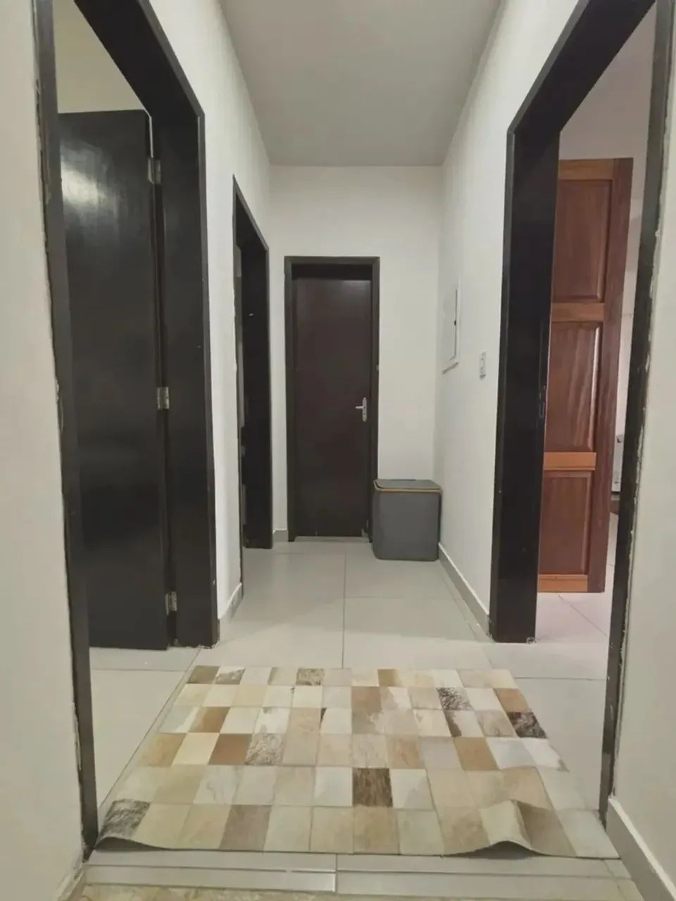 Condomínio Cidade Jardim 2: Bonita Casa 180m² 4 Suítes Vg (Financia) - Foto 2