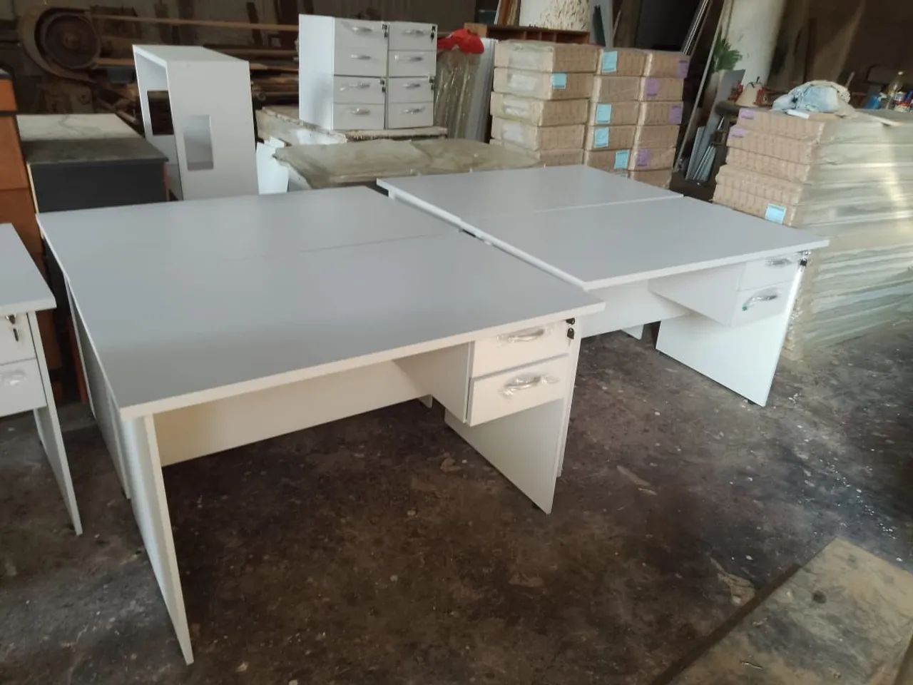 Mesas de escritório ou estudo super promoção 