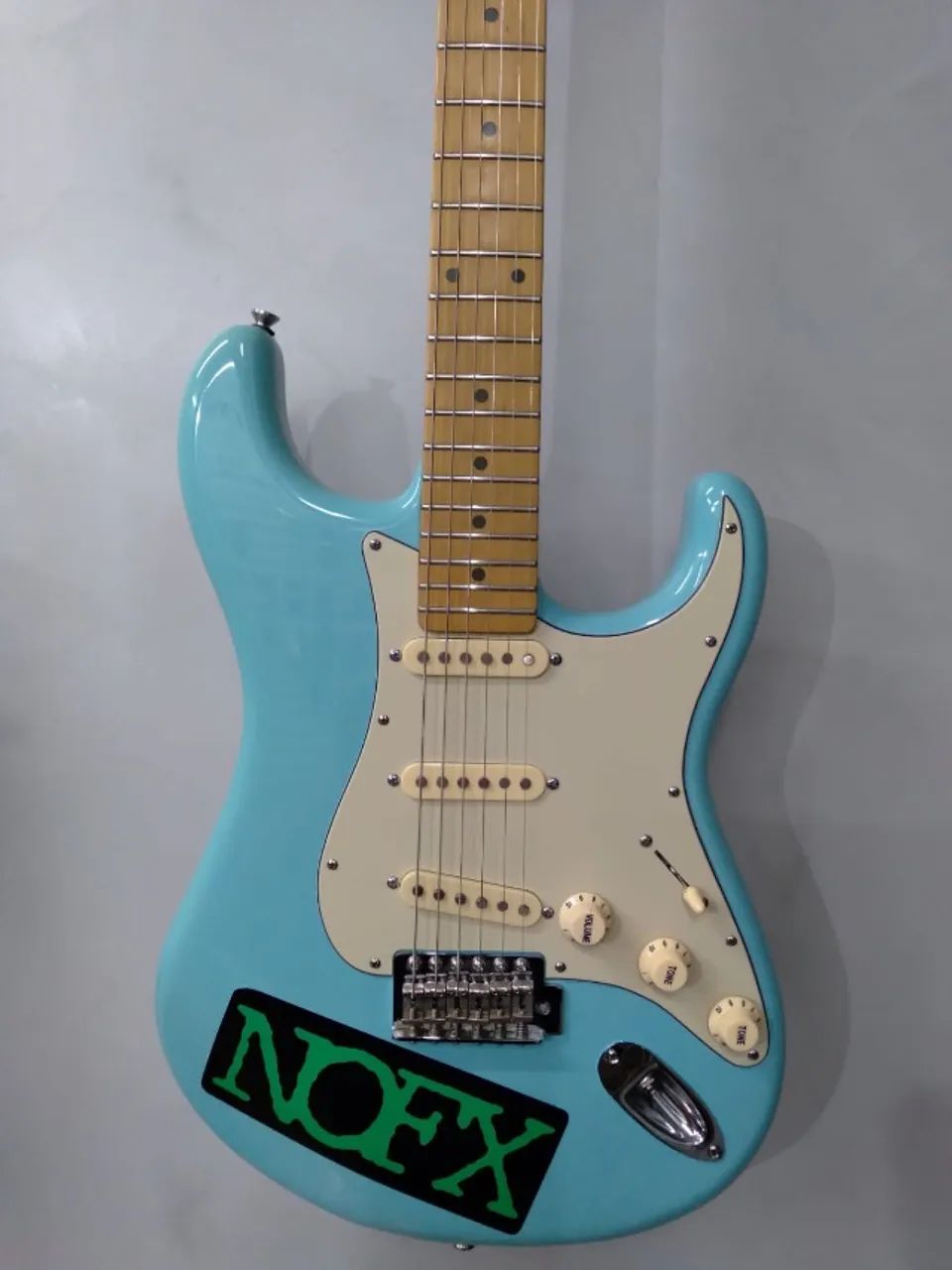 Guitarra Stratocaster Tagima T-635 Brasil - Em Estado De Nova 