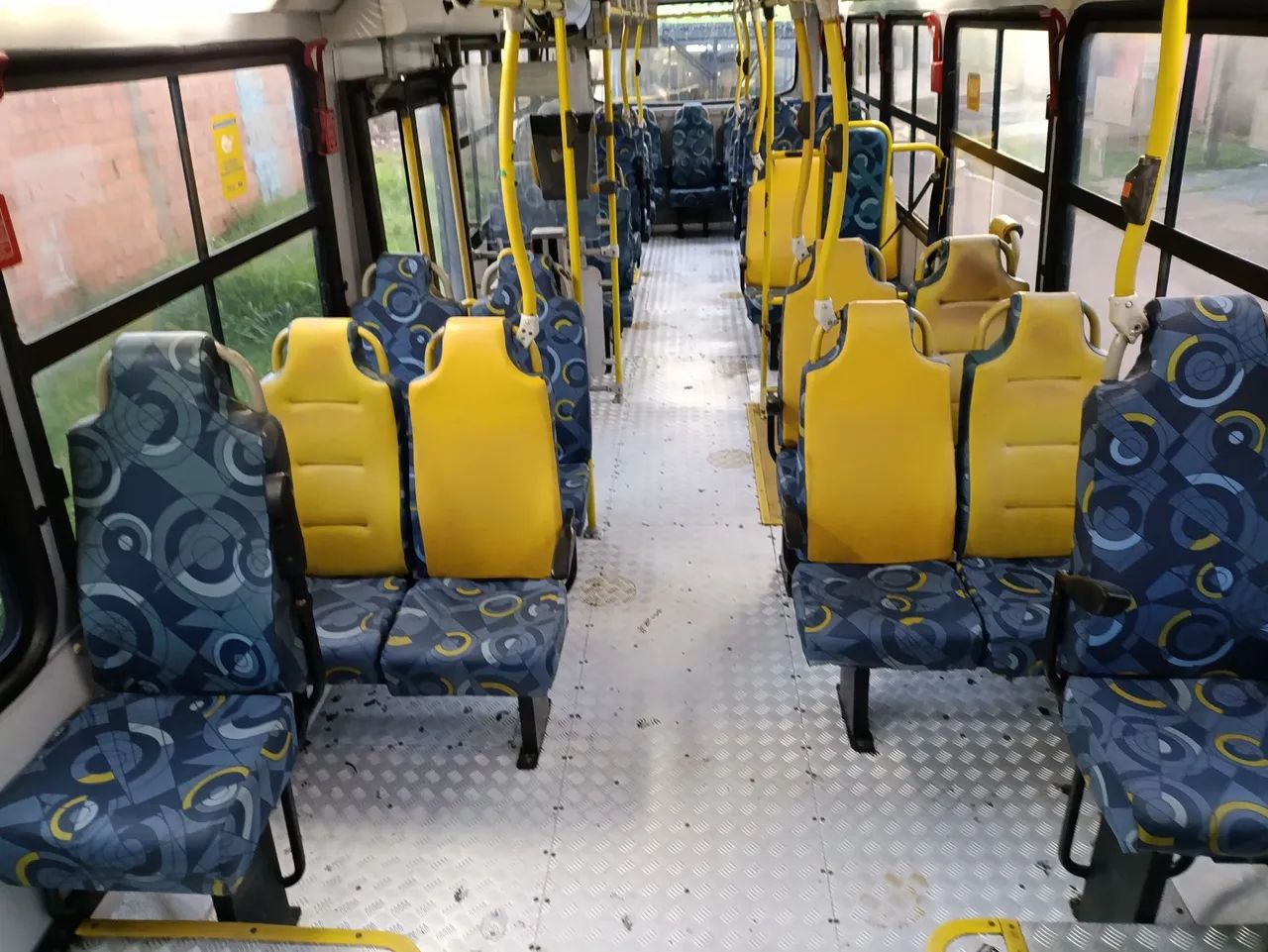 Ônibus Escolar em Ótimo Estado - Foto 13