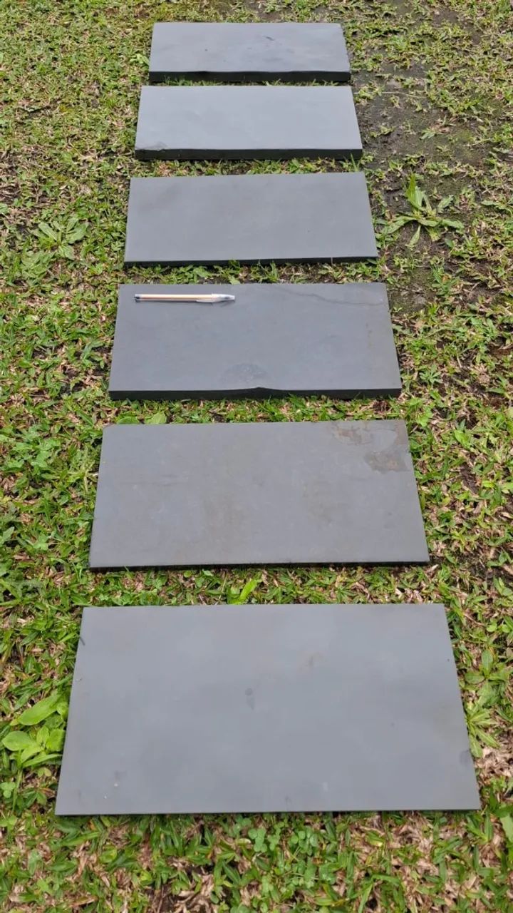 Kit 10 peças Pisante Grama 20X40 cm - Foto 6