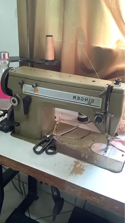 Máquina de Costura Industrial - Usada em Ótimo Estado - Foto 5