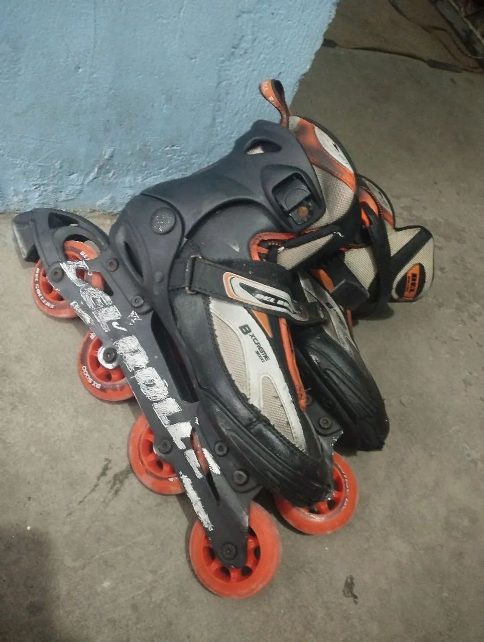 Patins Roller profissional semi usado