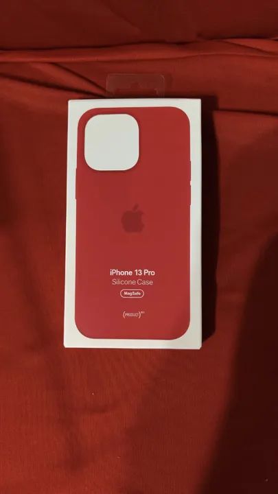 Capa Iphone 13 PRO Silicone Case (Magsafe) - Vermelha