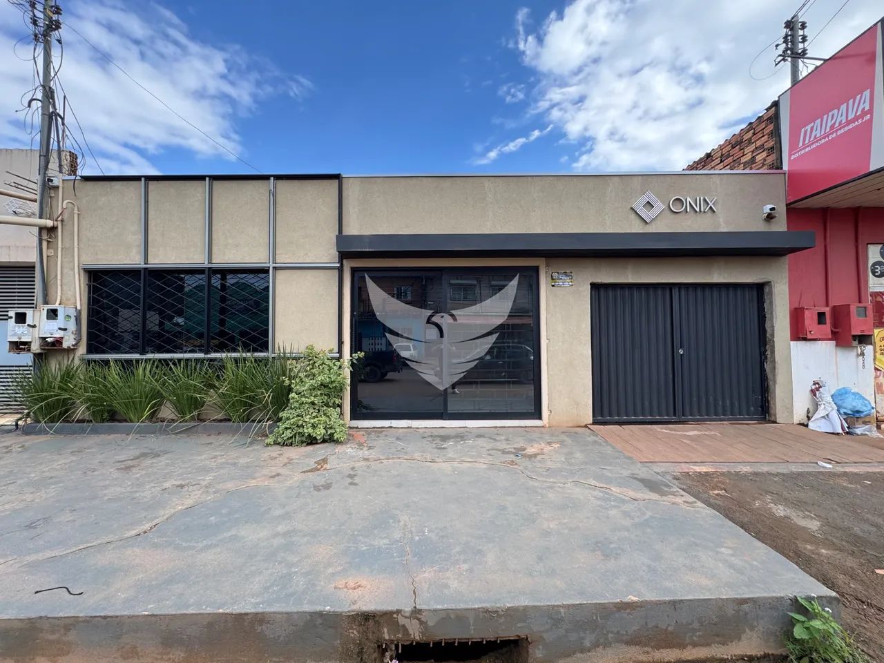 Sala comercial na Av Calama, próximo à Daniela - Foto 2