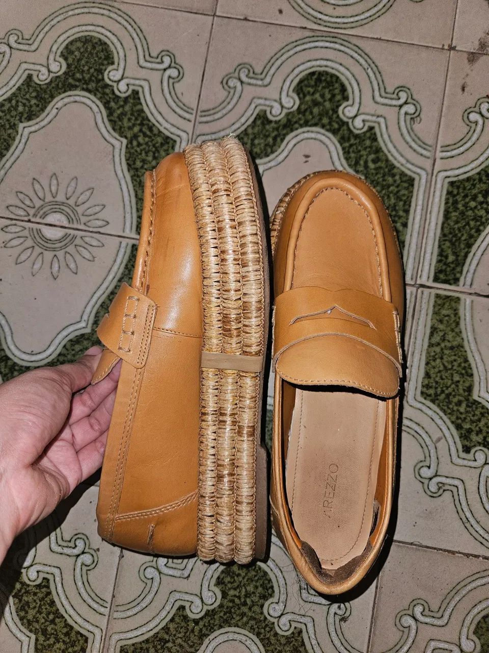 Mocassim Arezzo em ótimo estado. R$ 60 - Foto 2
