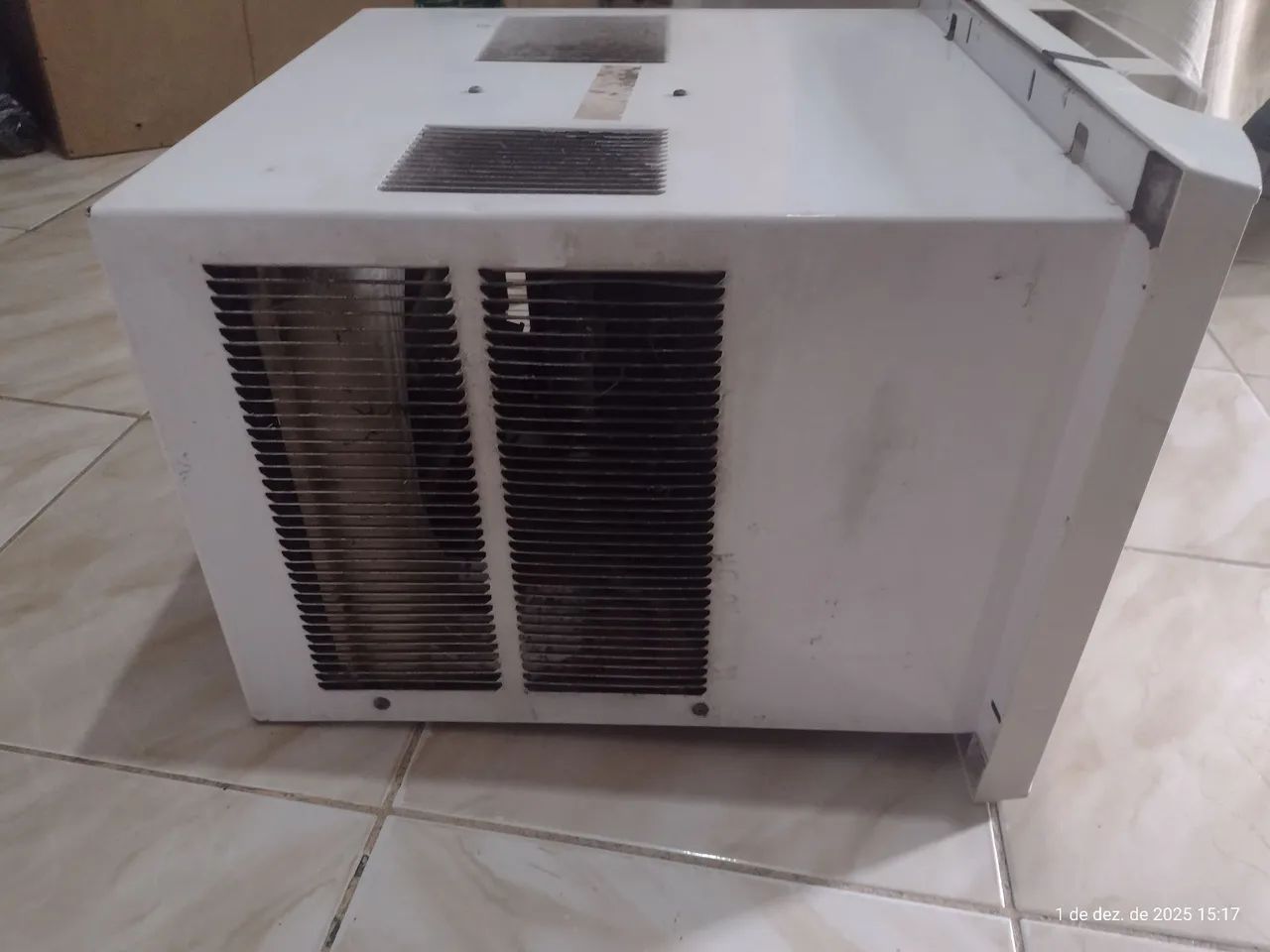 Vendo ar condicionado Springer 7500 em otimo estado funcionado tudo perfeitamente - Foto 5