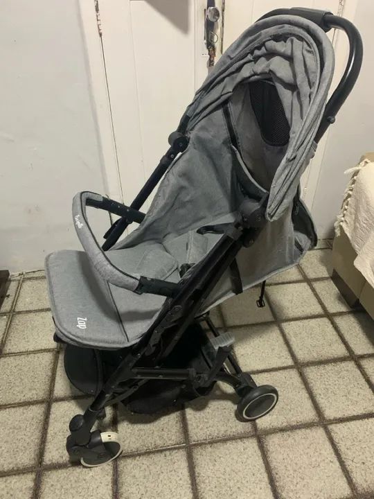 Carrinho de Bebê - Leve e Prático64520807733634124