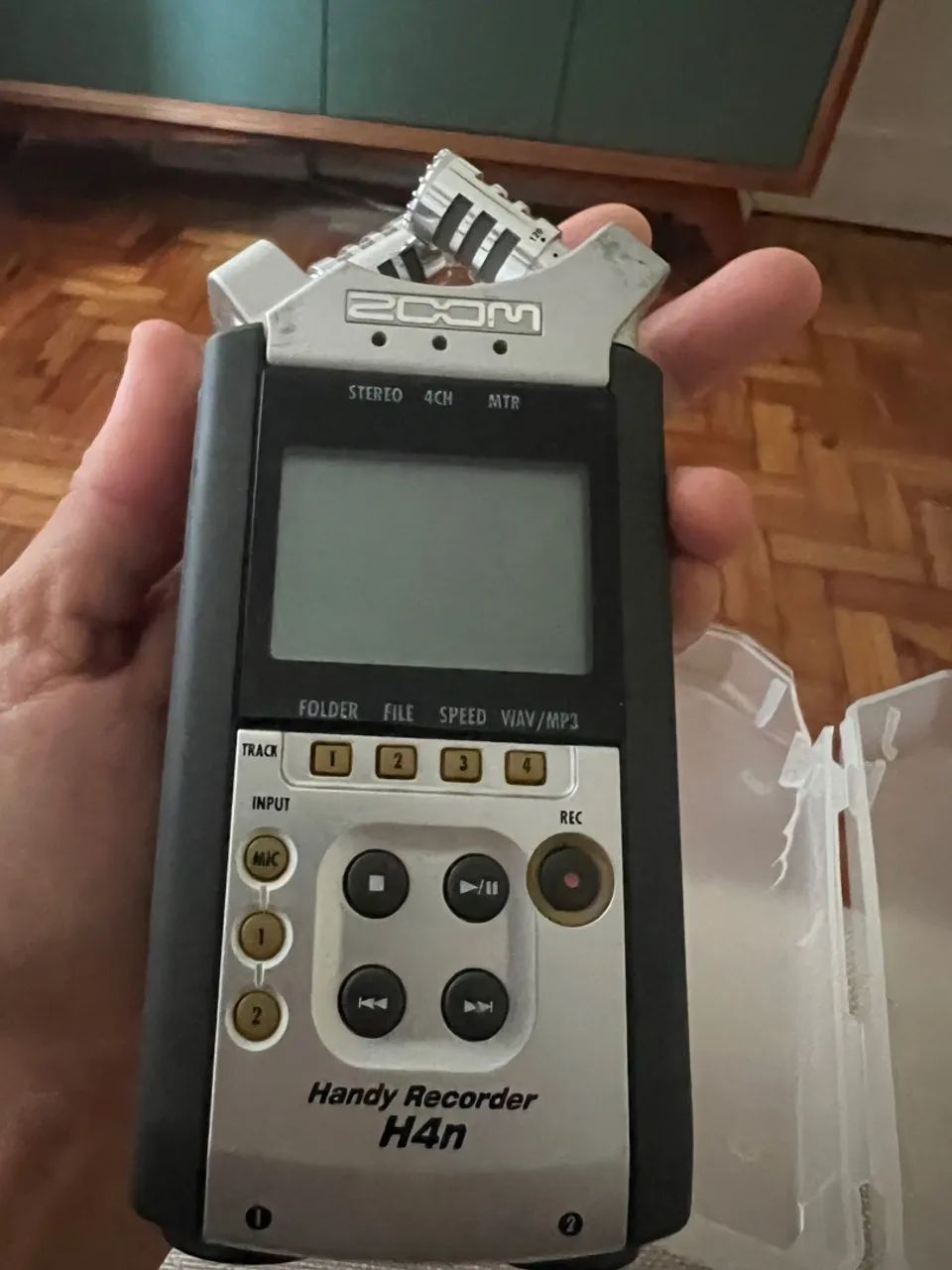 Gravador de Áudio Zoom H4n - Novo