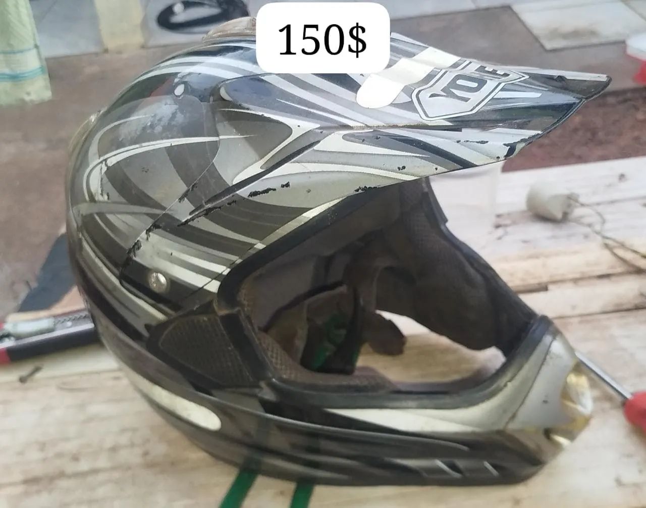 Vendo essa capacetes