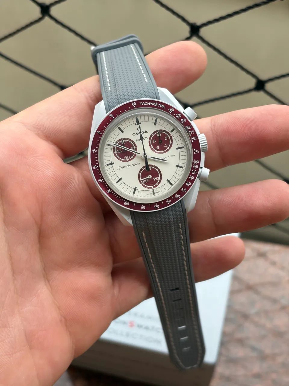Omega X Swatch Pluto - Acessórios - Pitangueiras, Guarujá