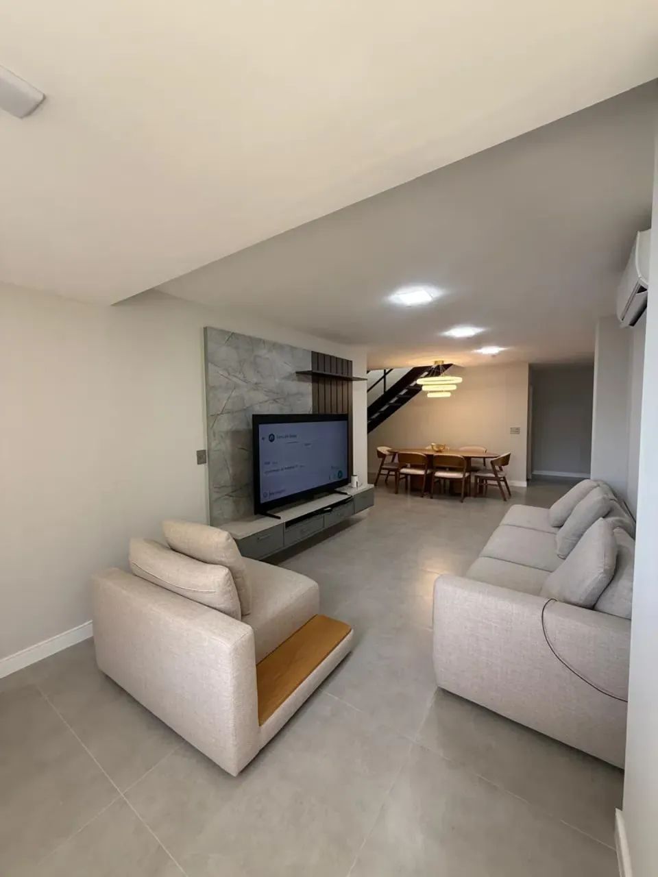 Apto Cobertura Duplex | 254m² | 4 Quartos (1 Suíte Master) | 1ª Quadra da Praia | - Foto 5