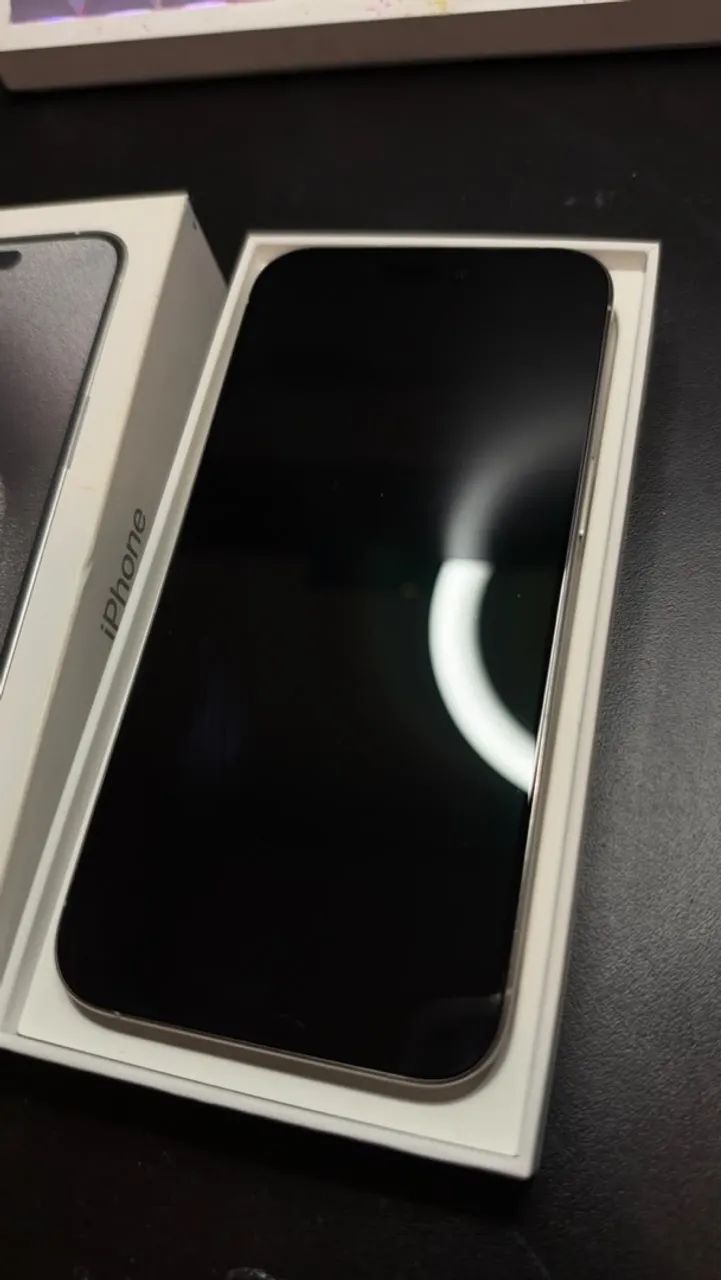 iPhone 15 Pro Max 512GB - Titânio Branco - Impecável  - Foto 3