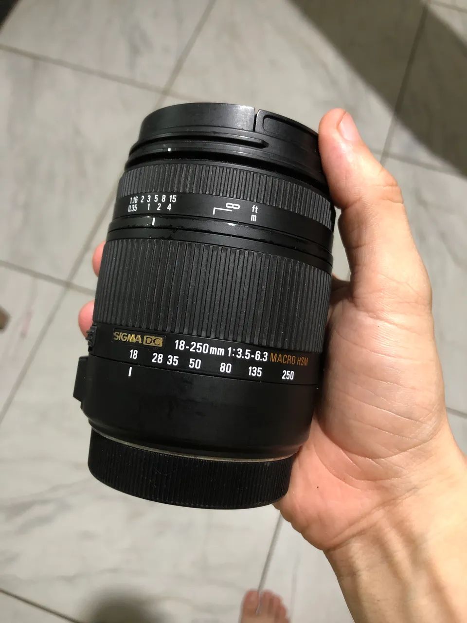 Lente Sigma 18-250mm 1:3.5-6.3 para Canon 