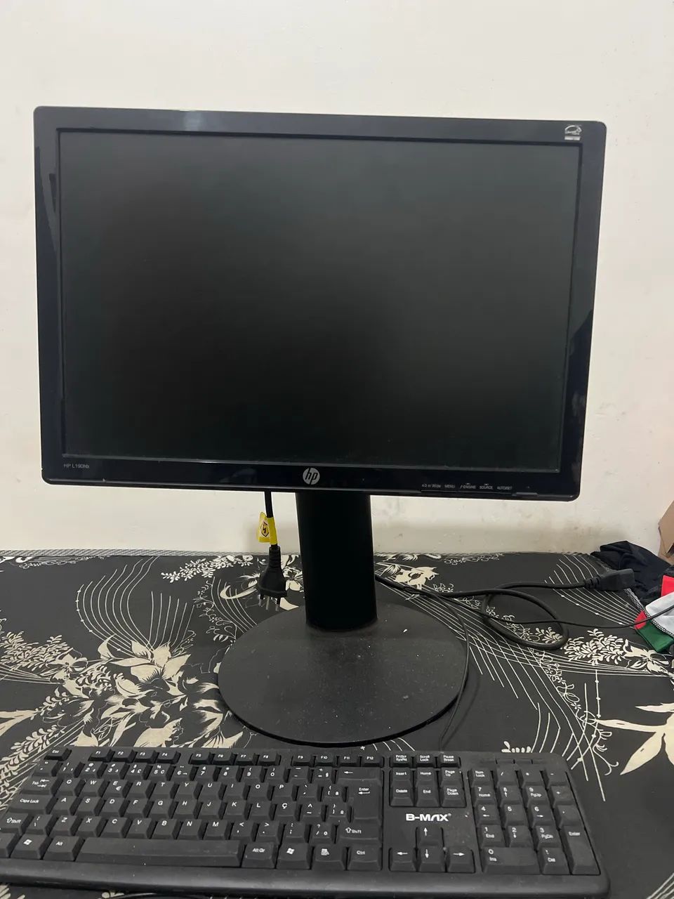 PC E TECLADO 