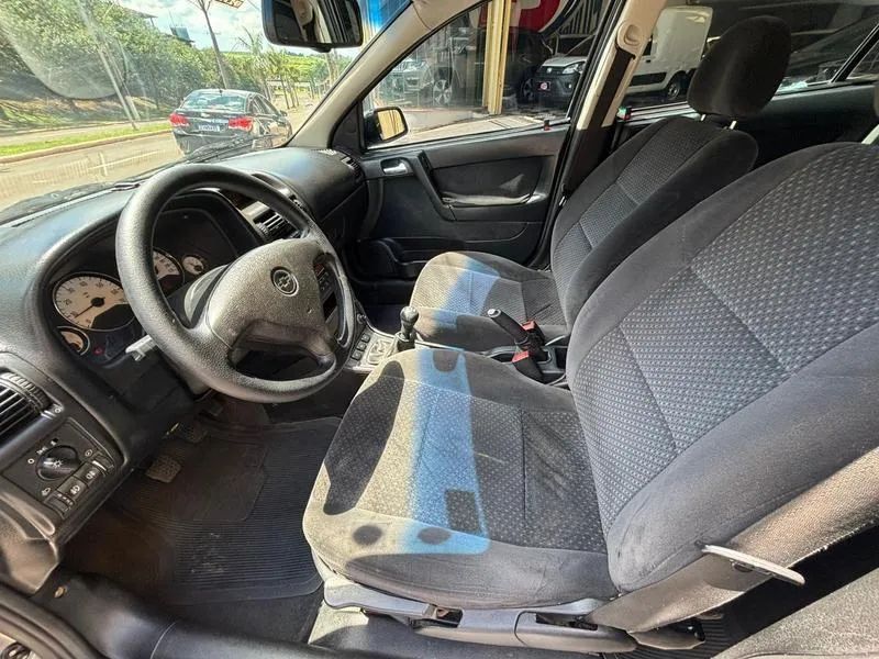 Chevrolet Astra Advantage 2.0 MPFI 8V FlexPower 5p, foto 8 de 9