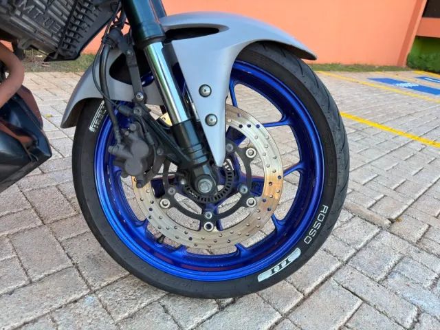 YAMAHA MT03 - Foto 4