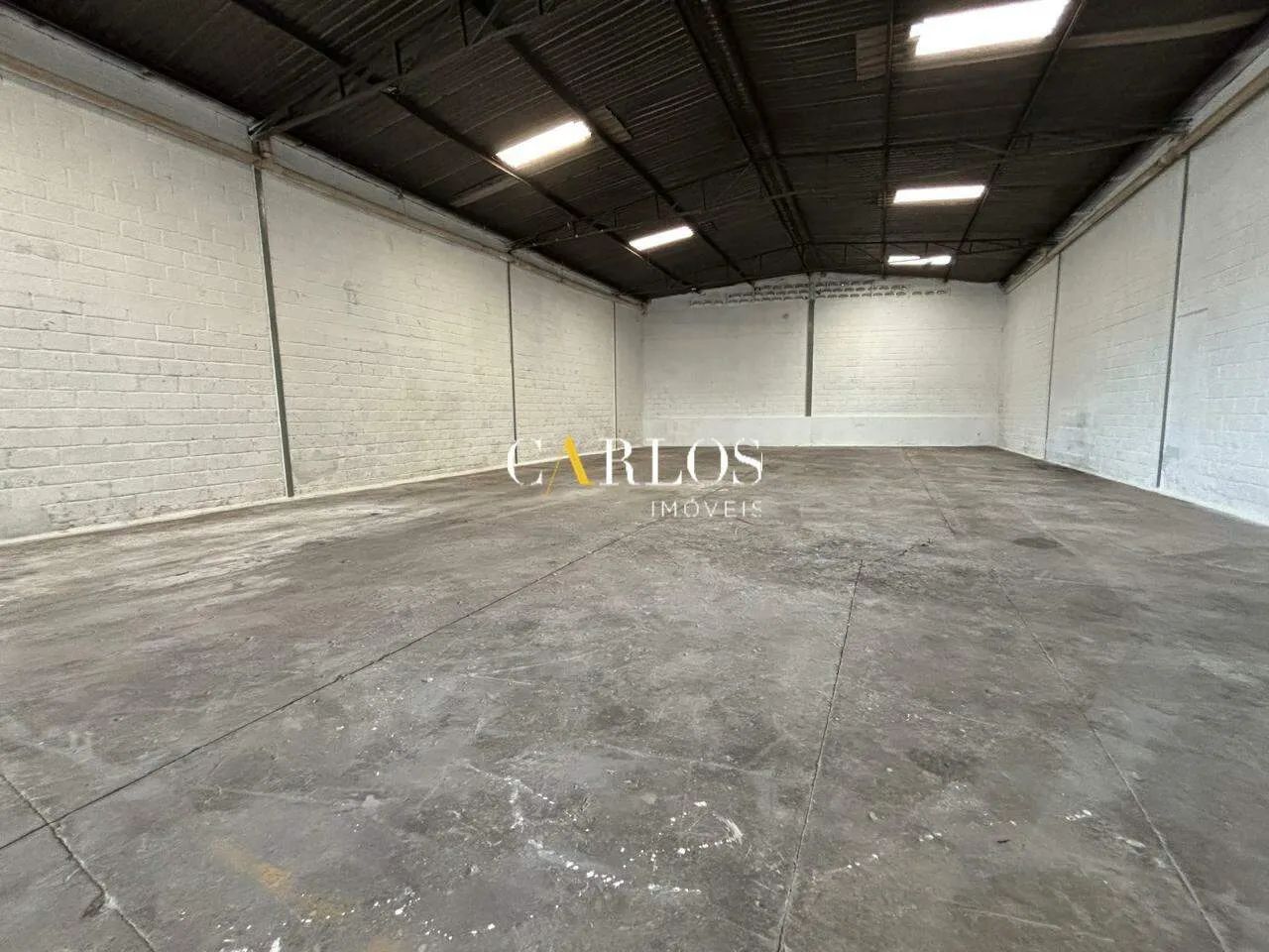 Galpão com 360m², pé-direito de 6m e excelente localização próximo ao CEASA Minas e BR-040 - Foto 2