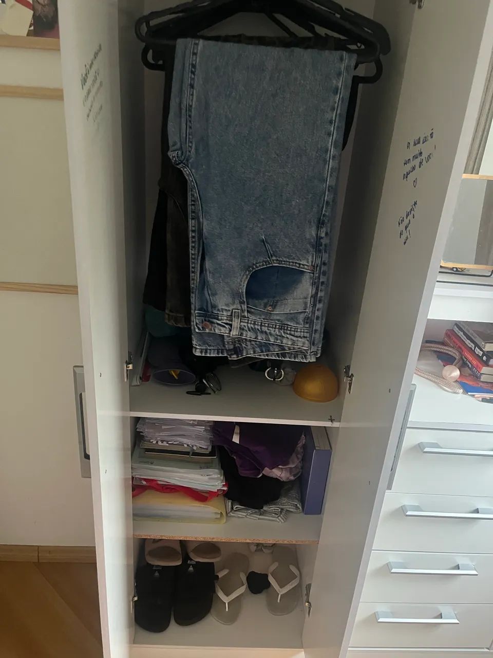 Guarda roupa de solteiro 2 portas  - Foto 2