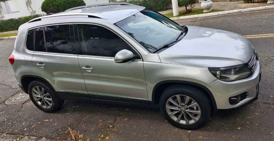 Volkswagen Tiguan TIGUAN 2.0 TSI 16V 200cv Tiptronic 5p 2013
