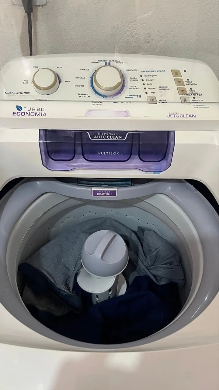 Máquina de lavar roupa eletrolux 12kgs