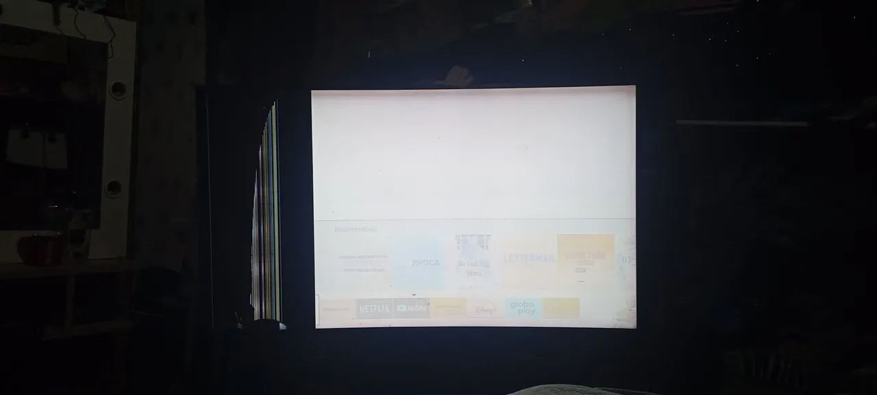 Tv 63 polegadas Samsung pra quem quiser arrumar o display dela  - Foto 2