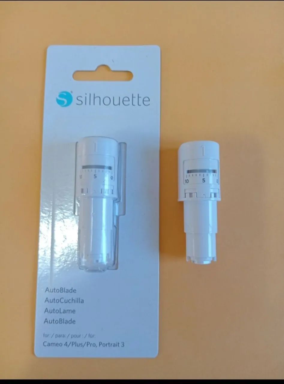 Silhouette Cameo 4 Branca Semi Nova | Estado de Nova | 220V + Acessórios | Oportunidade! - Foto 4