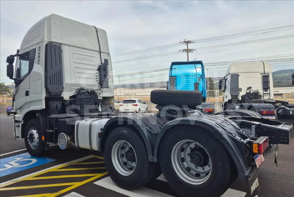 IVECO STRALIS HIWAY 440 2021/2022 - Foto 4