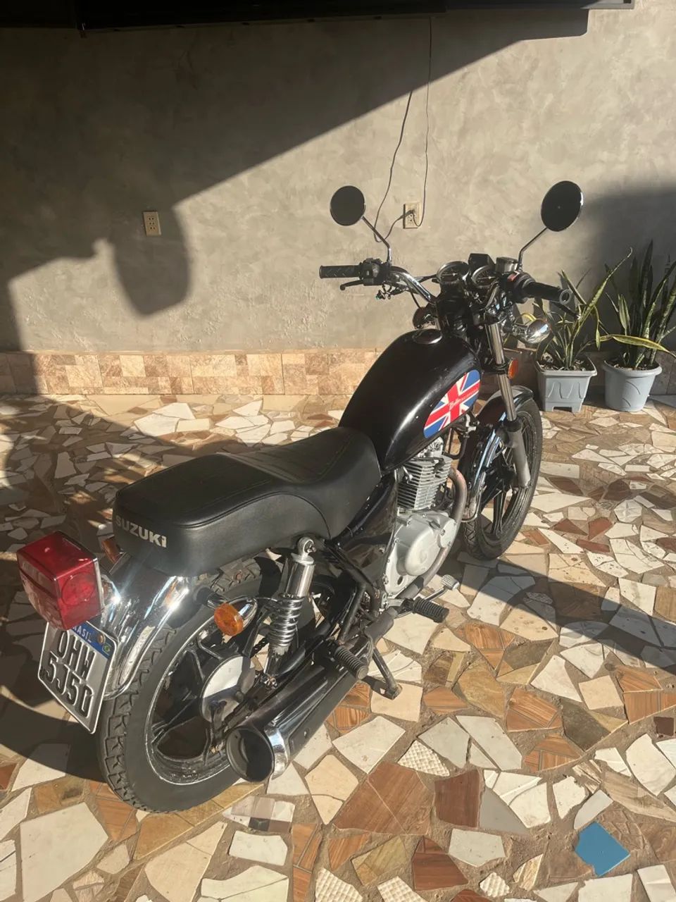 Suzuki Intruder 125 2011 - Foto 4