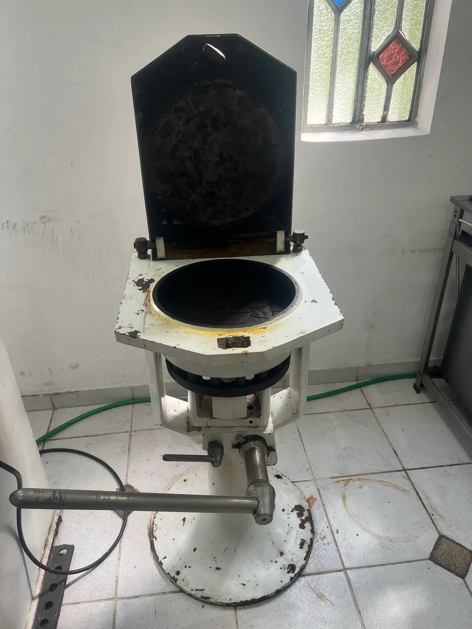 Divisora de pães coluna profissional  - Foto 2