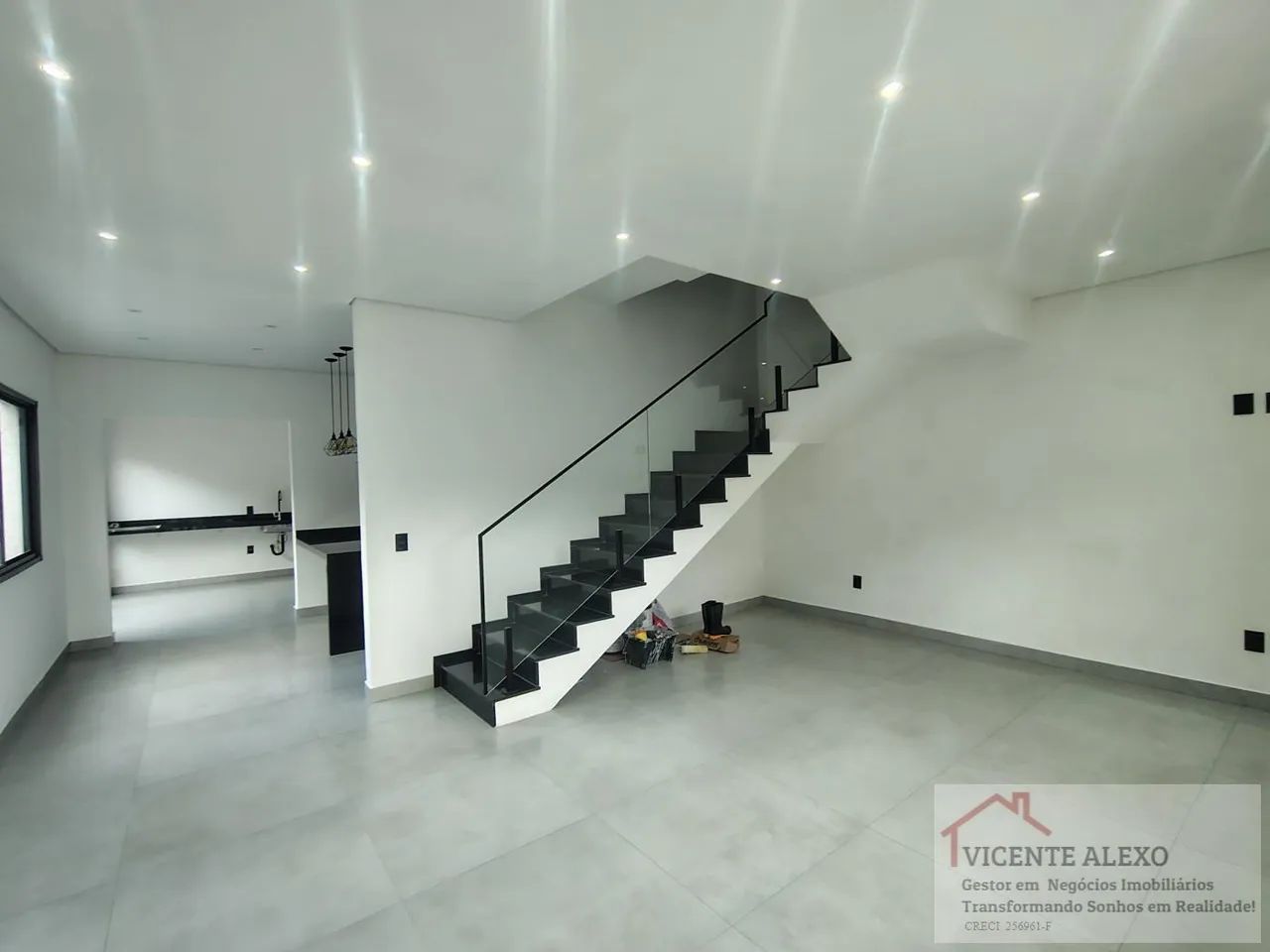 Mega Sobrado com piscina para locação no Residencial Vila Verde em Bragança Paulista SP - Foto 3