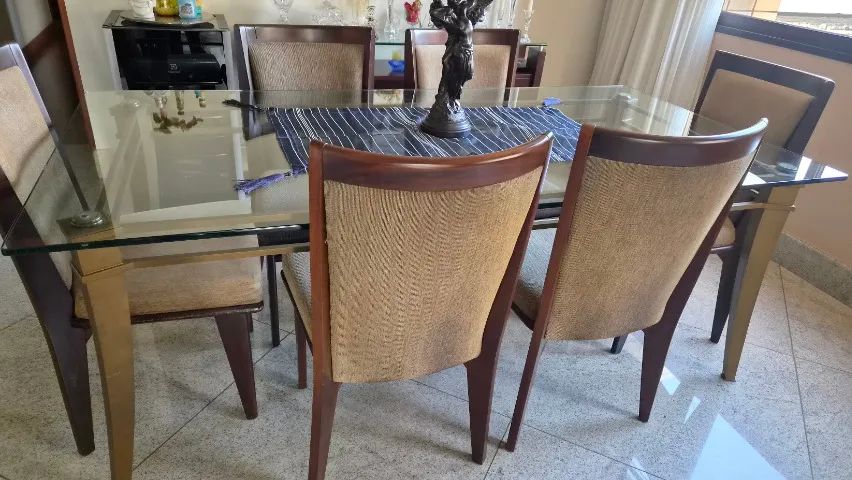 Mesa de Jantar com 6 cadeiras. vendo só as cadeiras tb. - Foto 2