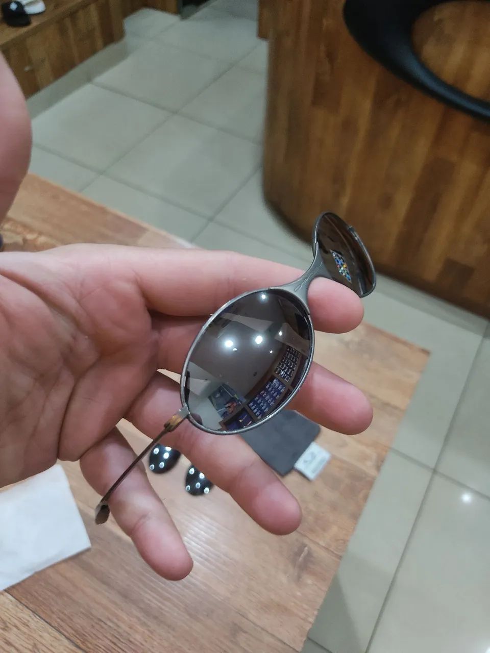 Oakley E Wire primeira geração  - Foto 4