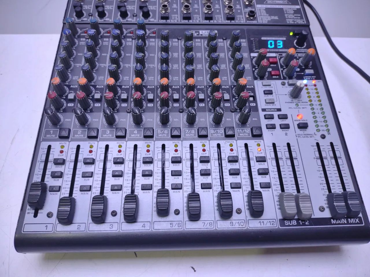 Mix Beringer x1622 USB com efeito  - Foto 3