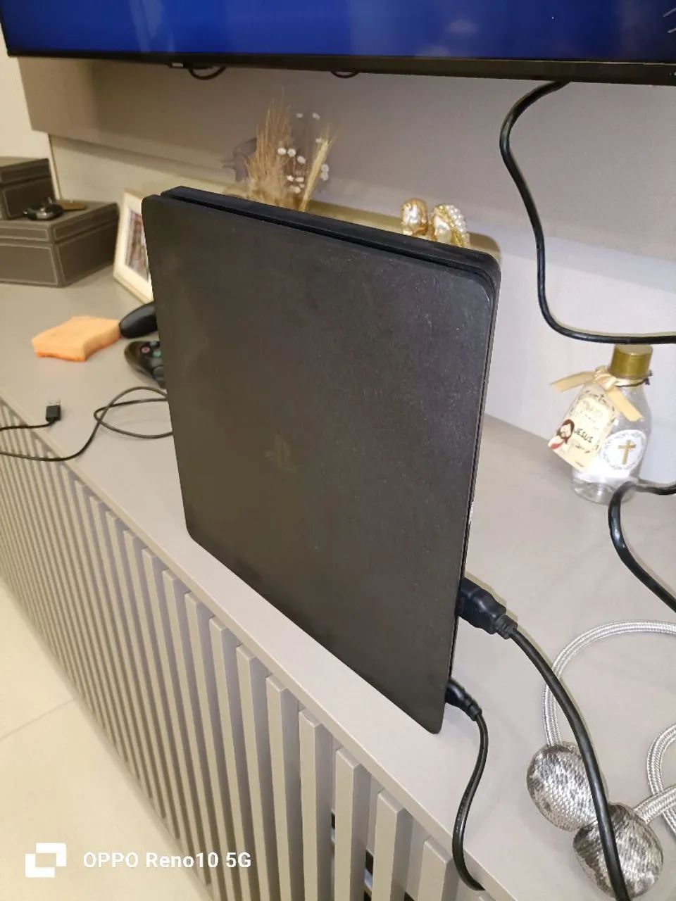 PS4,  500gb. 