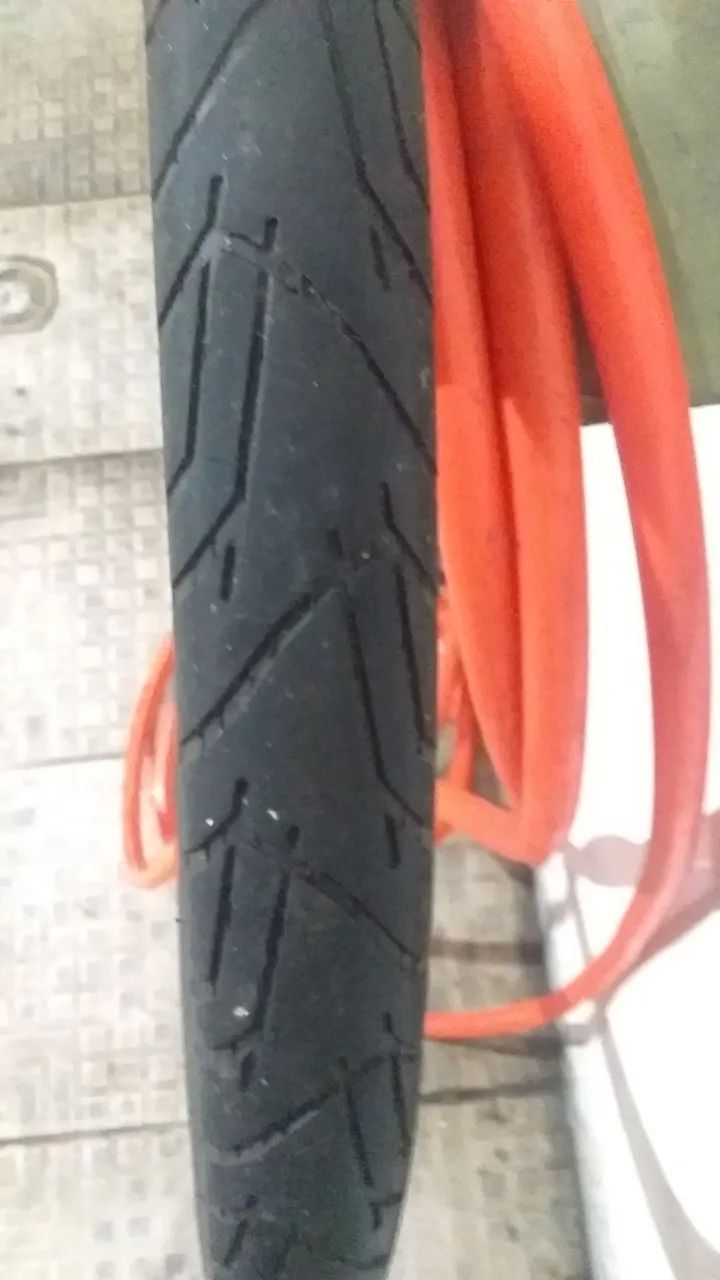 Pneu de bicicleta aro 26 - Foto 3