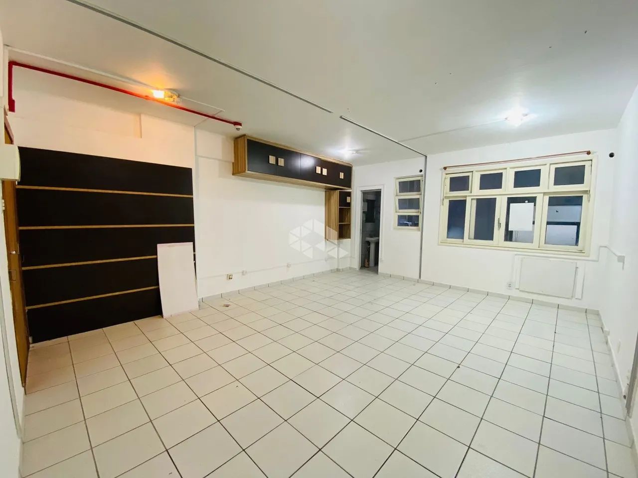 Sala comercial na Felipe Schmit, Centro, Florianópolis-SC