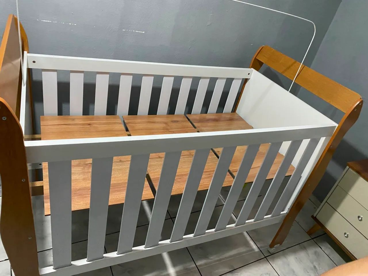 Berço cama semi novo. - Foto 4
