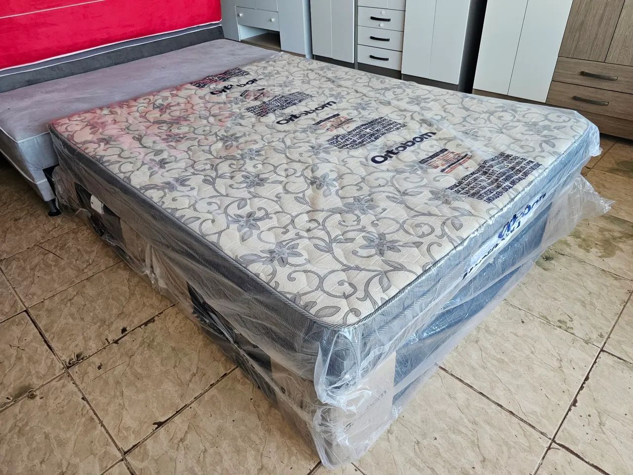 Cama box queen nova Molas bonnel  - Foto 4
