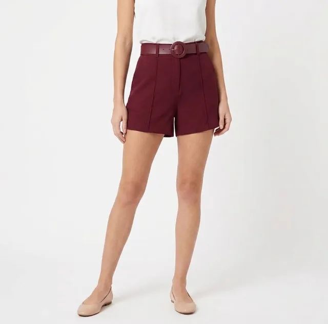 Shorts com cinto Novo/sem uso - Foto 2