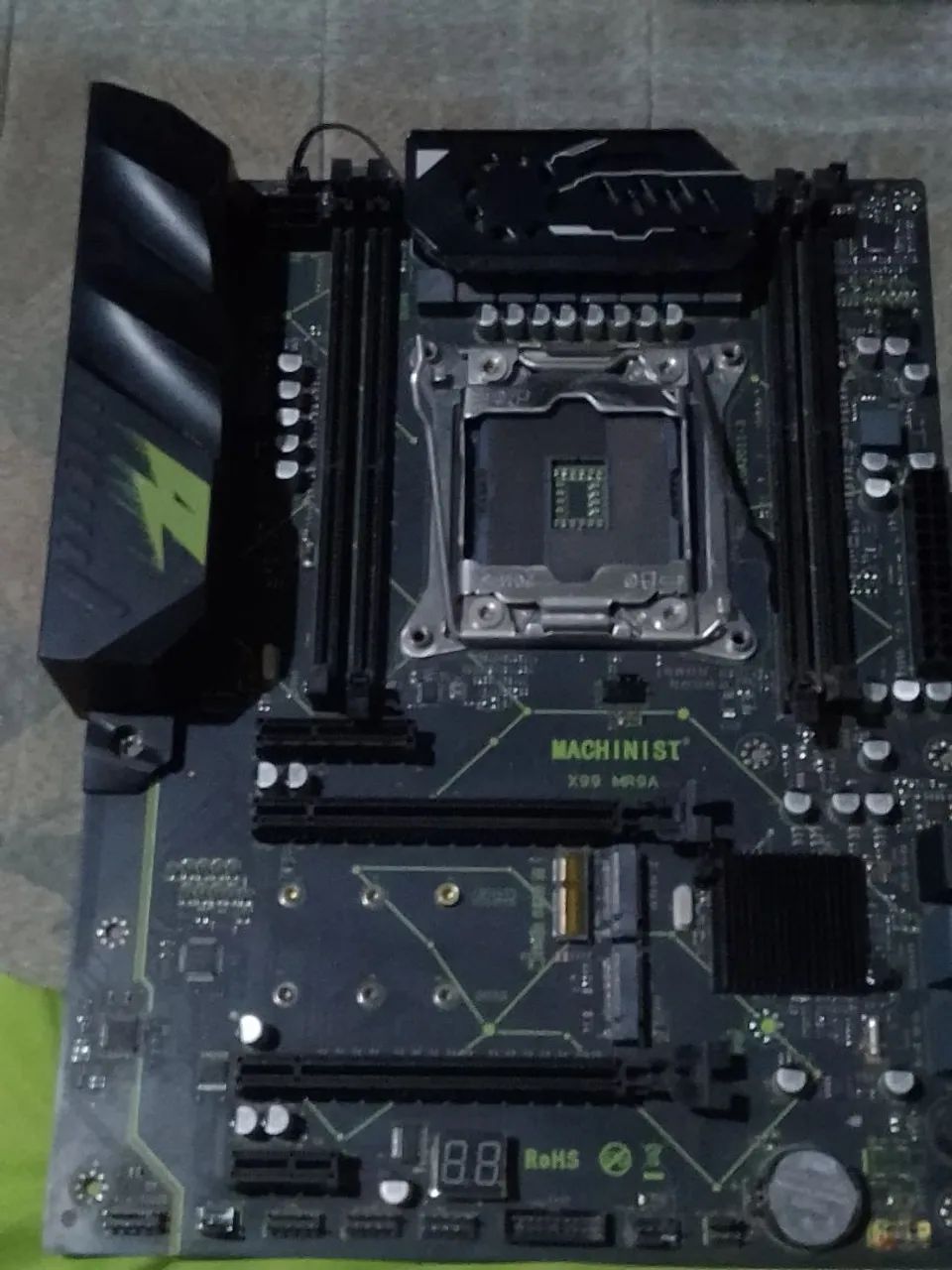 vendo placa mãe x99 converso sobre vender o processo junto, o melhor processado xeon.