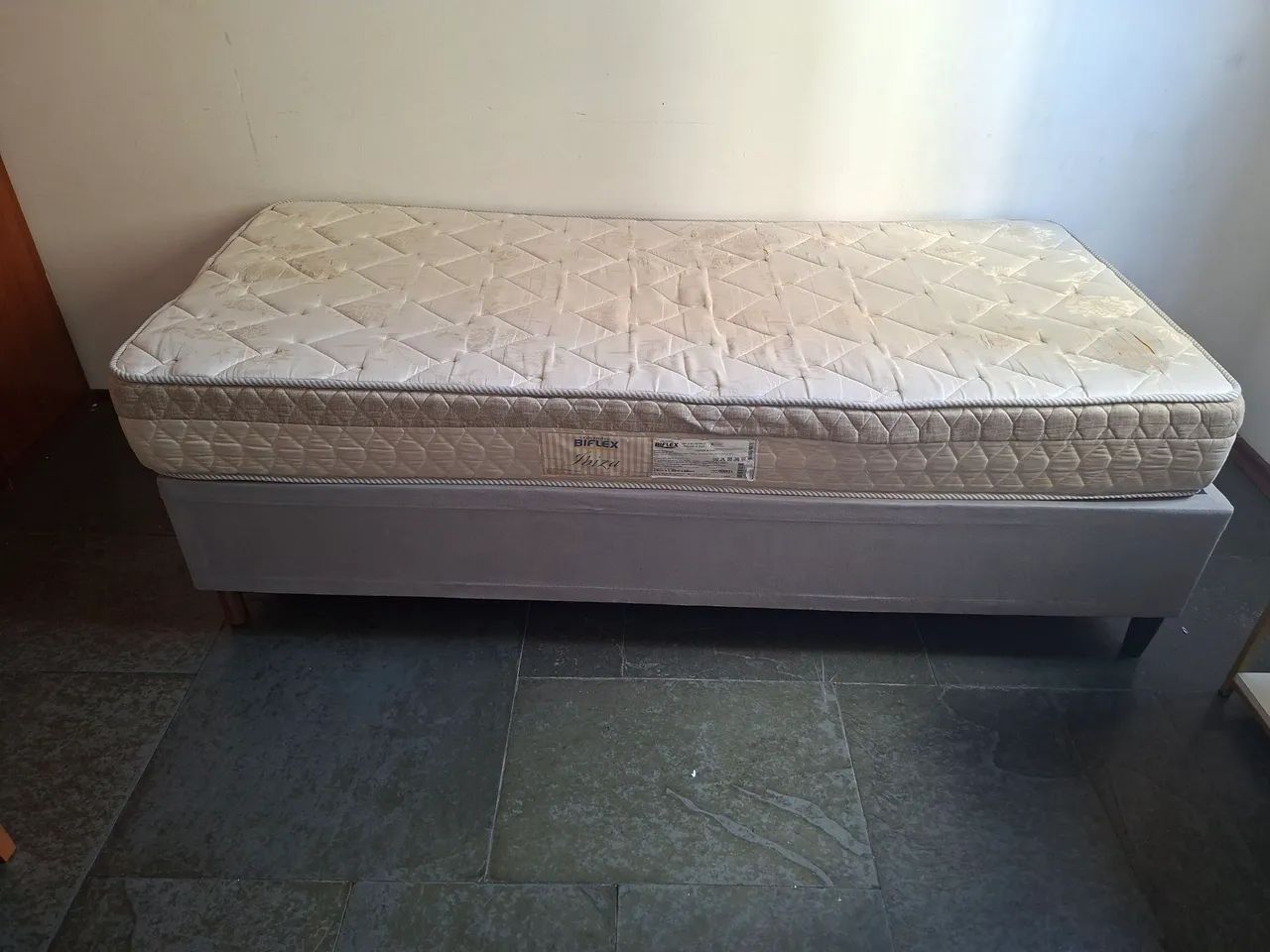 Cama box com colchão solteiro  - Foto 3