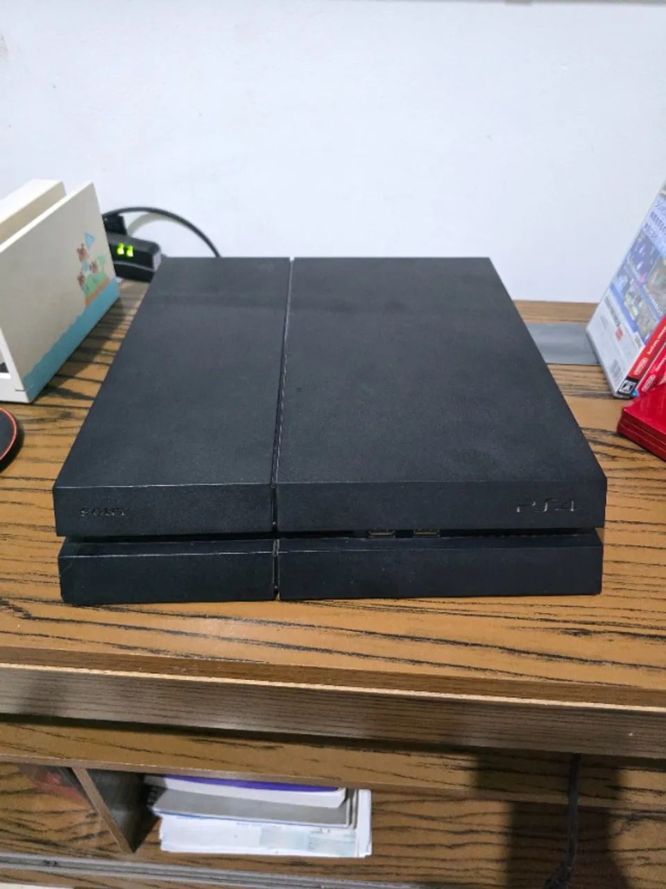 Playstation 4 Standard 