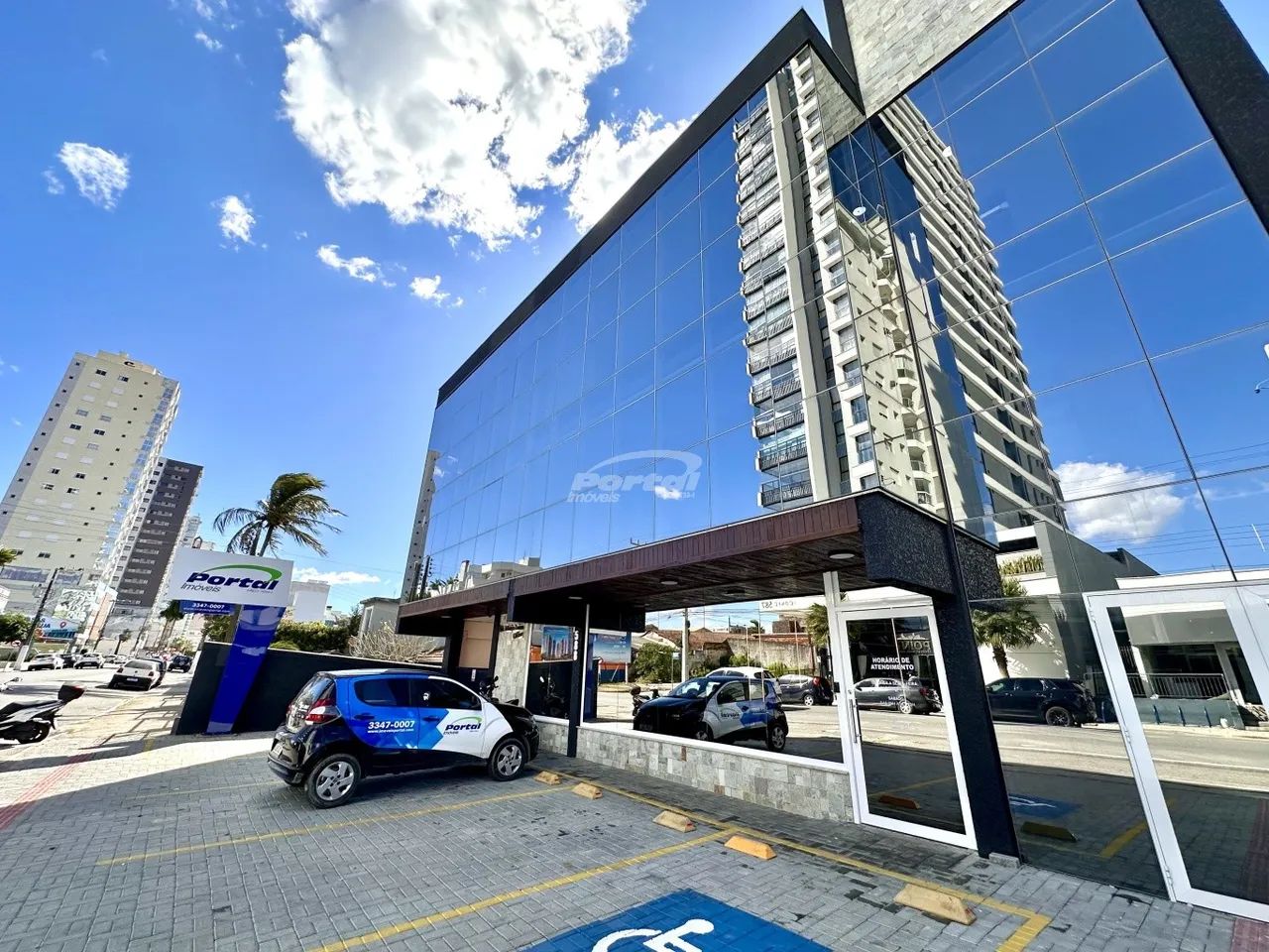 Sala comercial com 25m² no centro de Balneário Piçarras/SC (Cód. 20498) - Foto 2