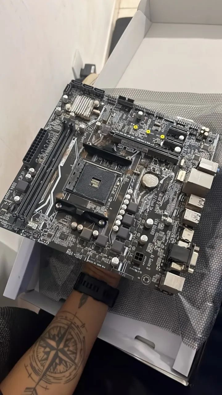 Placa mãe A320M-K/Br - Foto 2