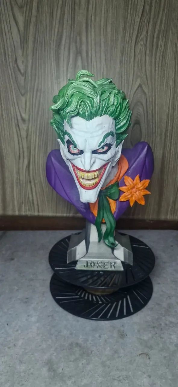 BUSTO CORINGA DE IMPRESSÃO 3D